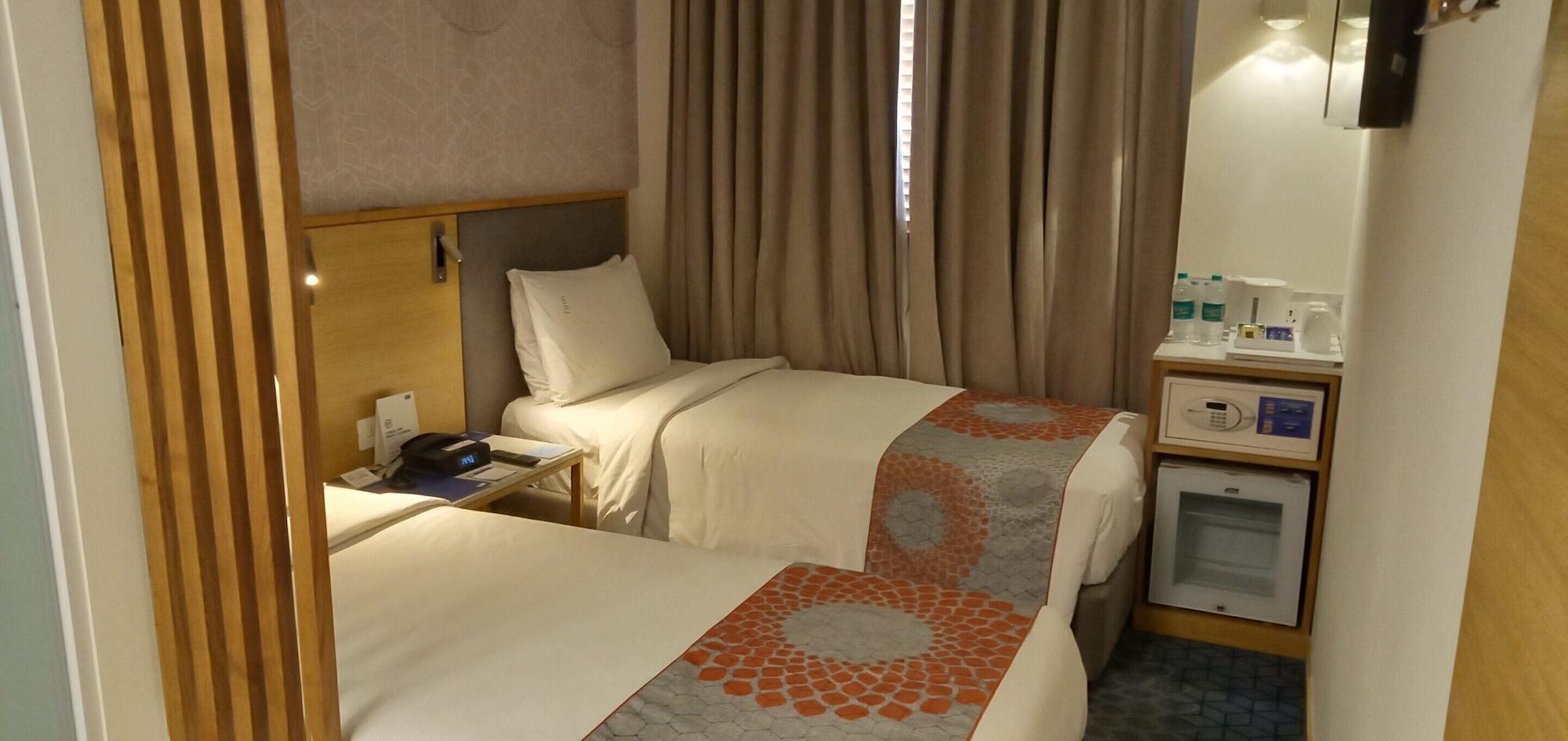 Holiday Inn Express Gurugram Sector 50 By Ihg Gurgaon Luaran gambar