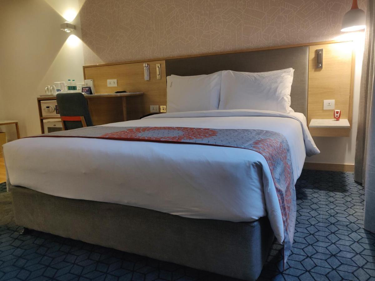 Holiday Inn Express Gurugram Sector 50 By Ihg Gurgaon Luaran gambar