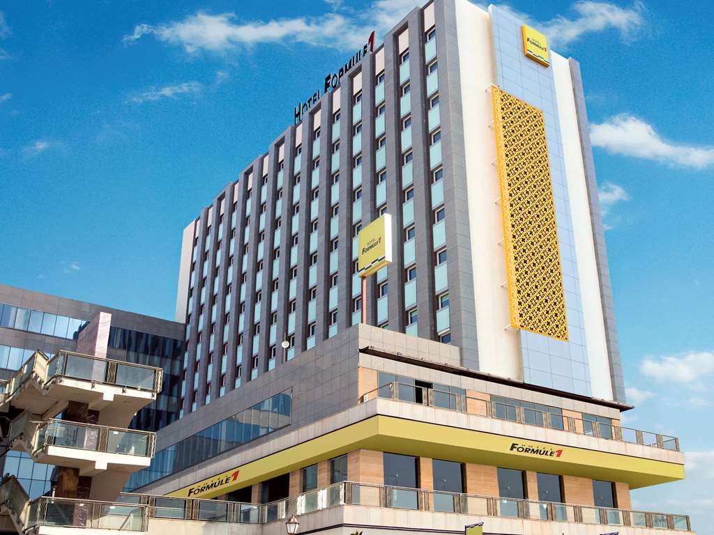 Holiday Inn Express Gurugram Sector 50 By Ihg Gurgaon Luaran gambar